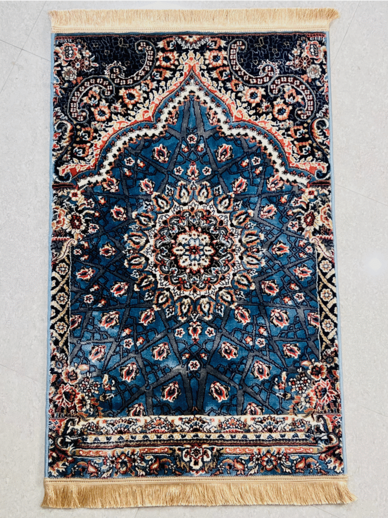 Beautiful Turkish Velvet Prayer Mat | Soft Anti-Skid Carpet Islamic ...
